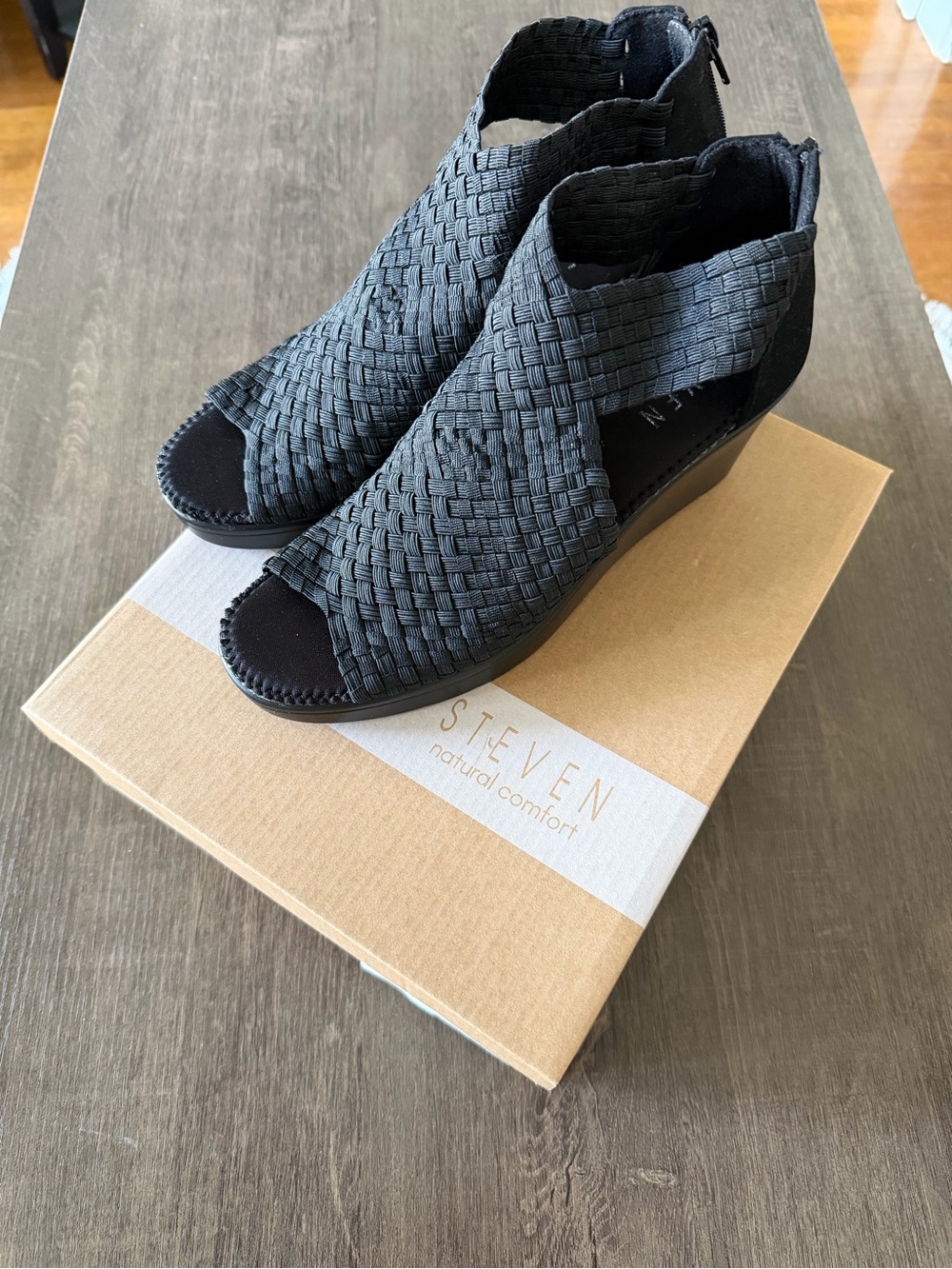 Steven Black Woven Peep-Toe Wedge Sandals, size 8